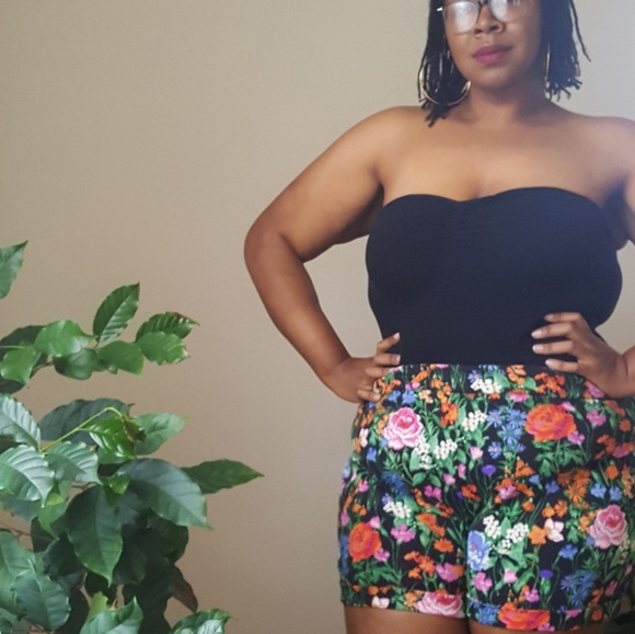 plus size floral shorts